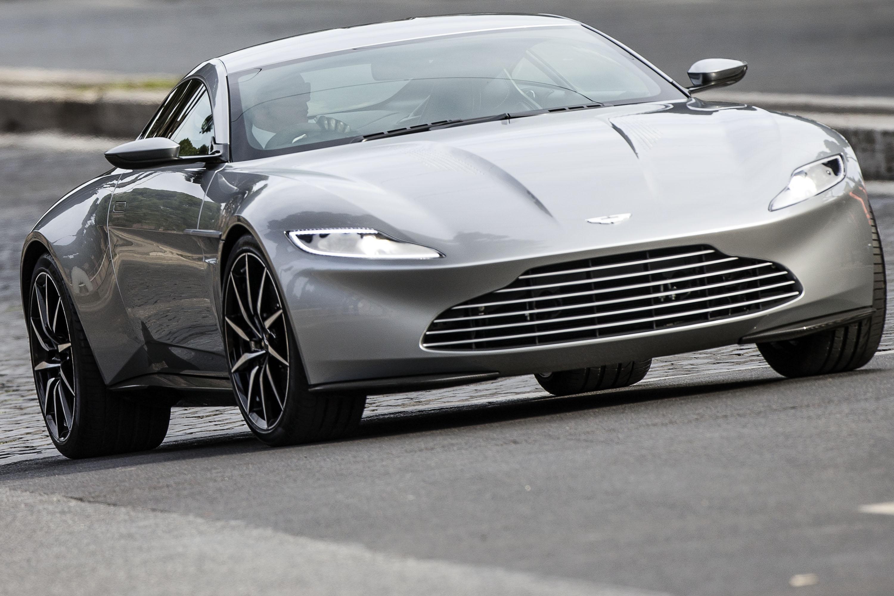 Aston martin james bond