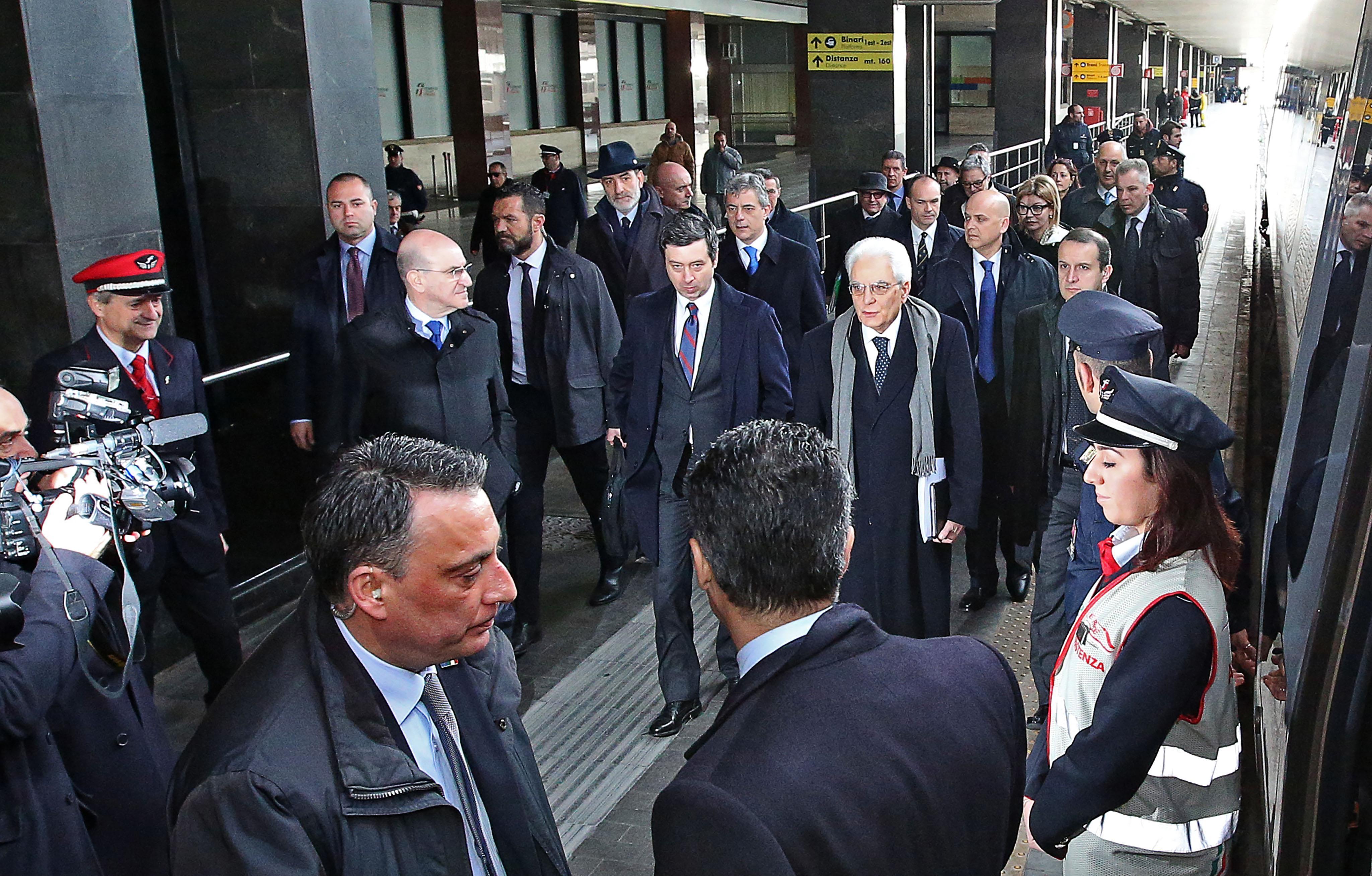 Il viaggio del Presidente Mattarella a Firenze: prima in treno poi a