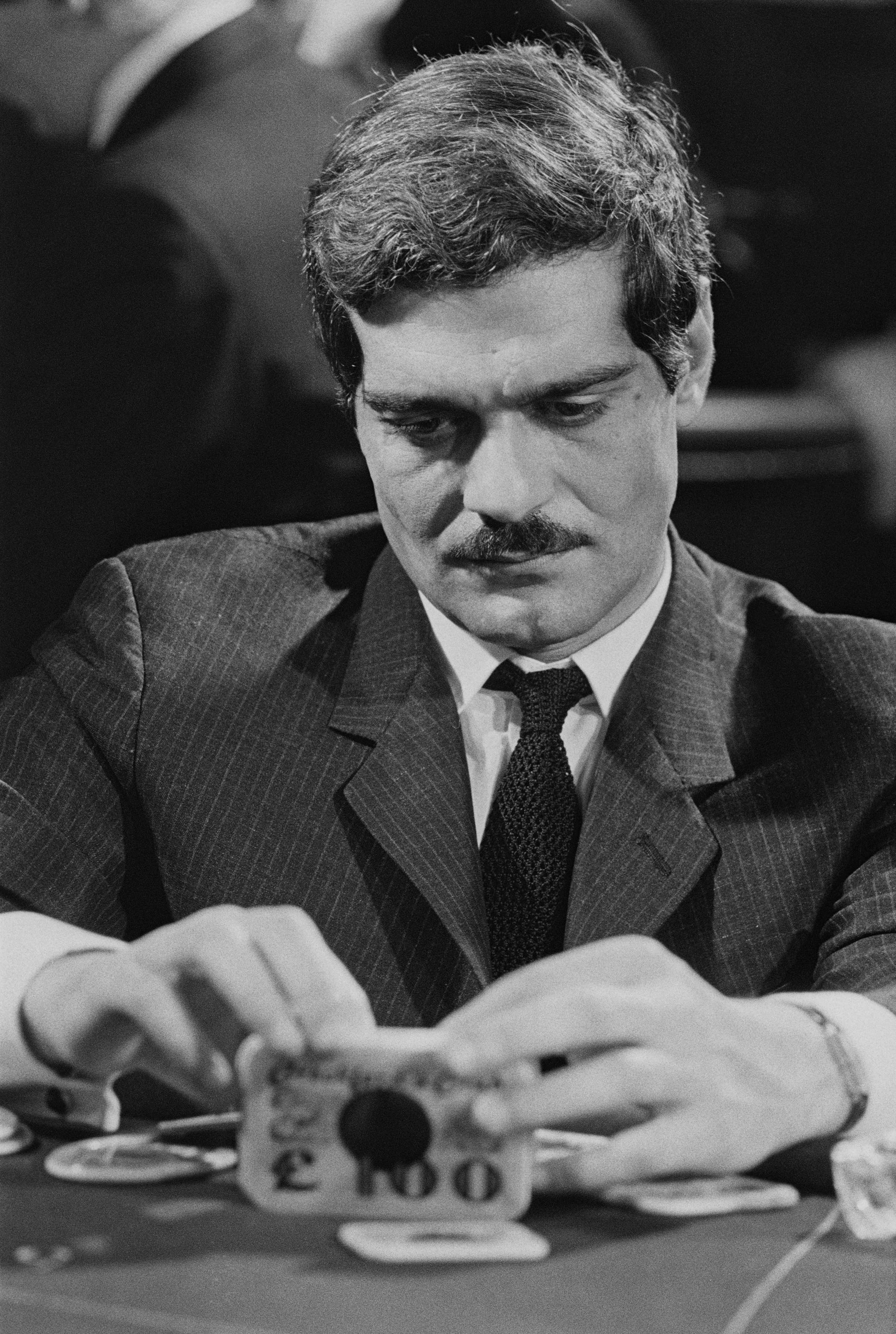 Omar Sharif attraverso le immagini dei suoi film (VIDEO) - Video - Rai News