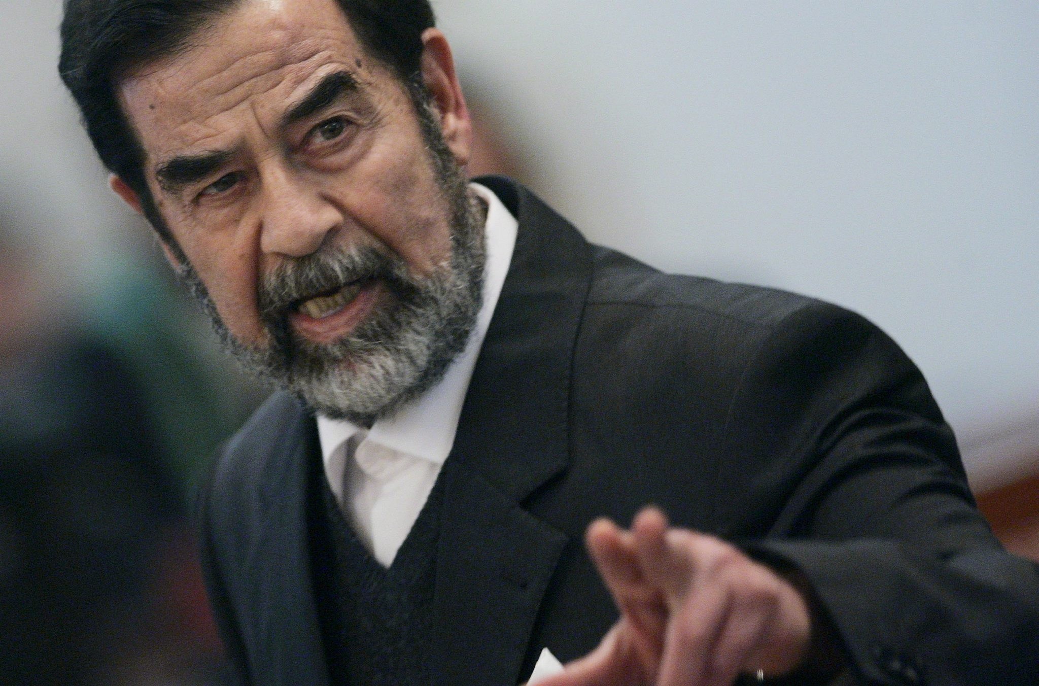 SCARICA VIDEO IMPICCAGIONE SADDAM HUSSEIN