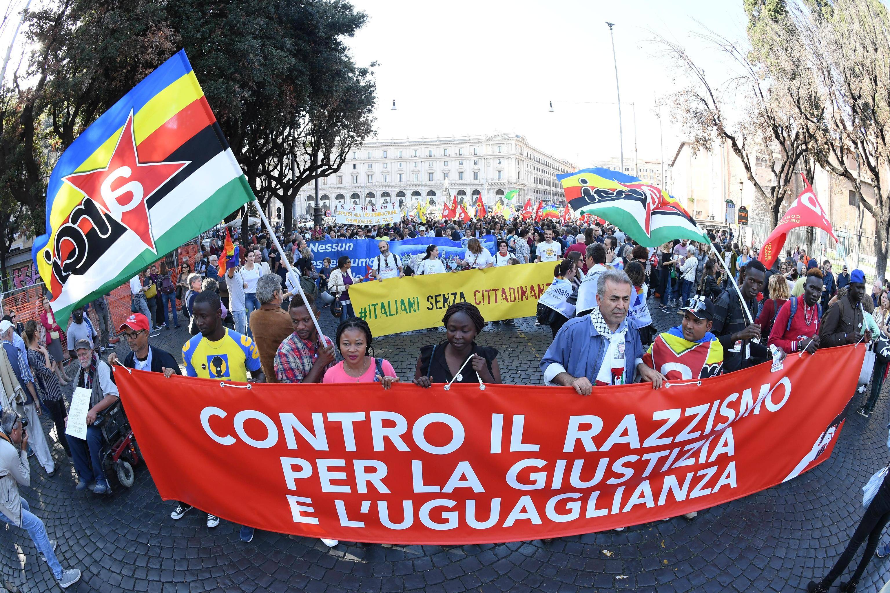 Roma Manifestazione Contro Il Razzismo Photogallery Rai News